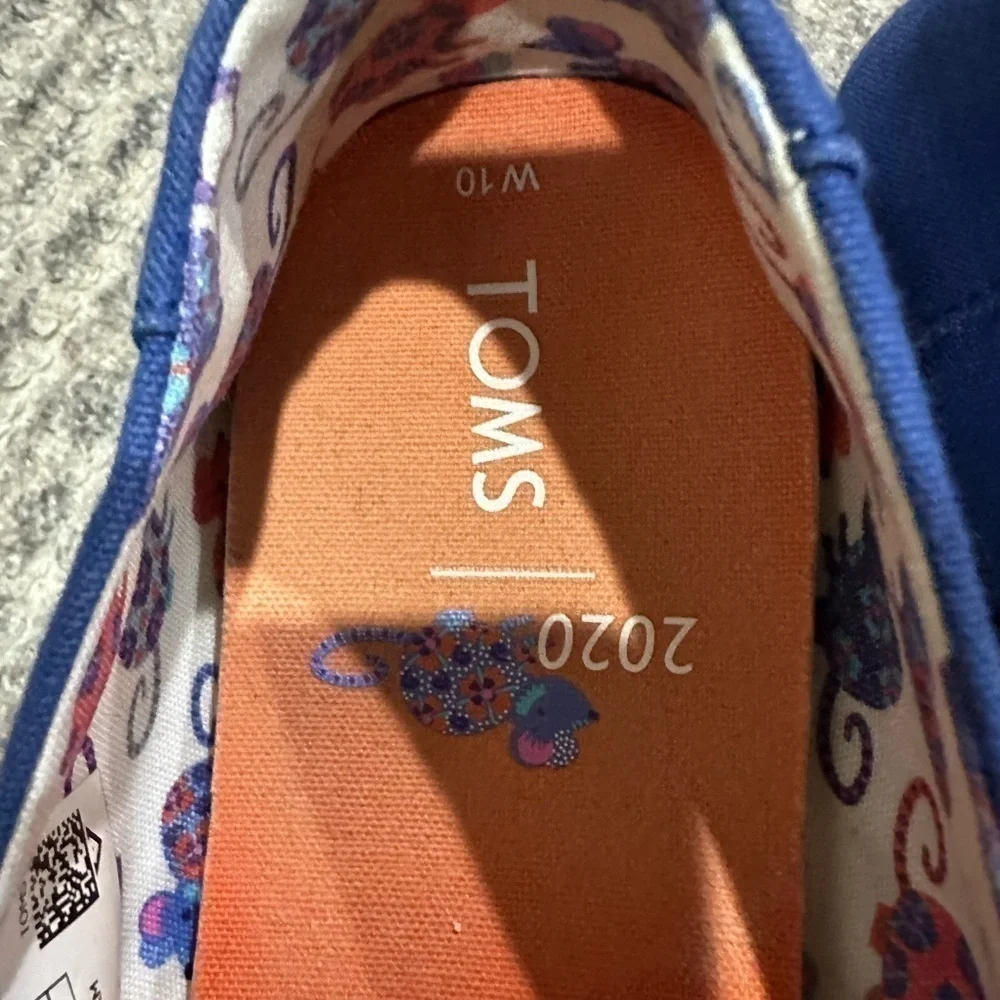 TOMS Classic Womens Size 10
Shoes Navy Chinese Year Of The Rat 2020 Slip On Flat - Picture 6 of 7